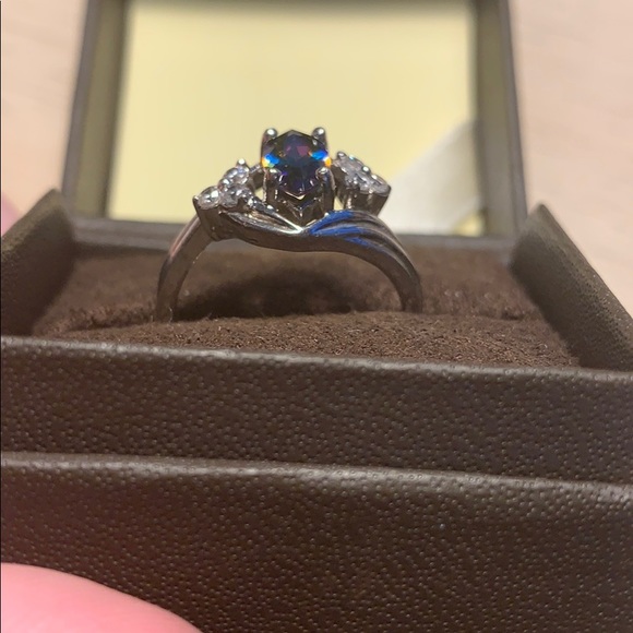 Sterling Silver Gemstone Ring - Picture 2 of 3